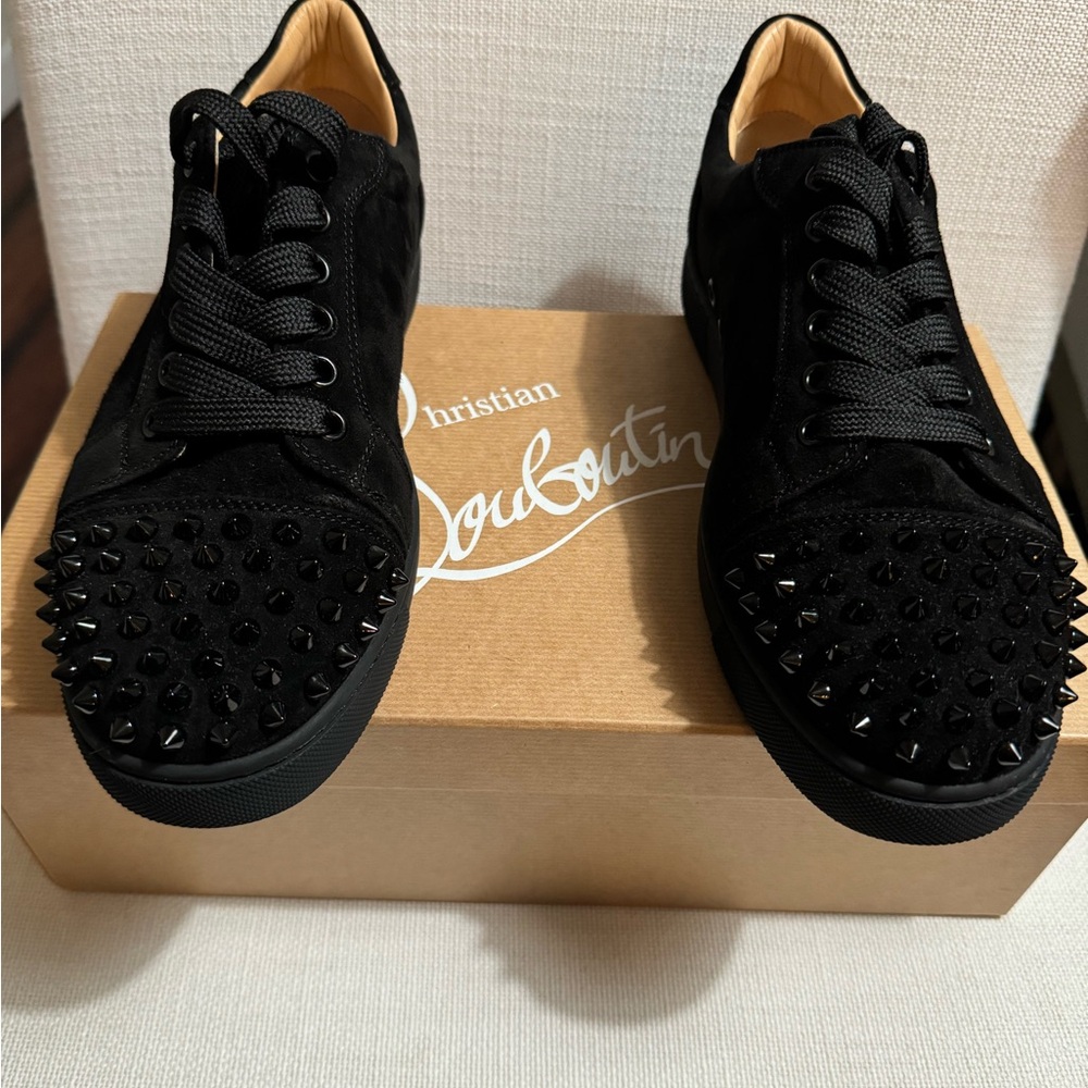Christian Louboutin Vieira Spikes Flat Veau Velours